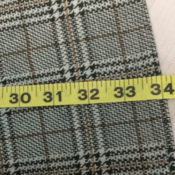 Naif Plaid Short Ruffle Sleeves Mini Dress Size Small - Picture 12 of 13